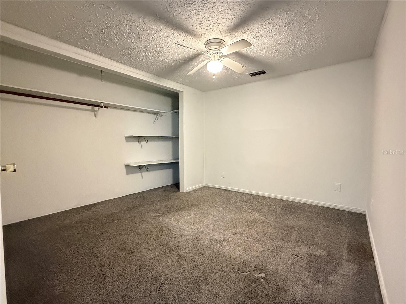 408 Longfellow Blvd Property Photo 19
