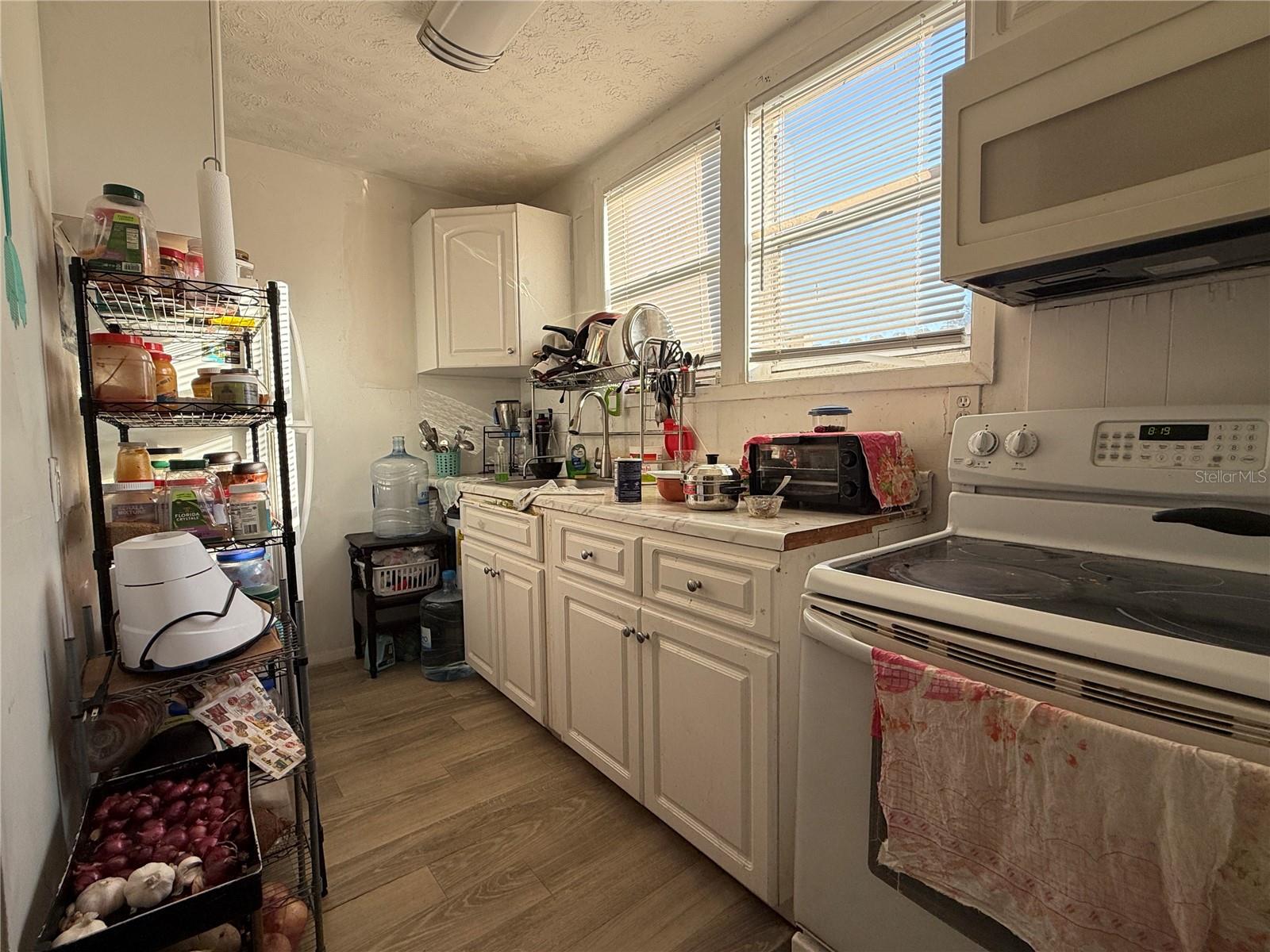 408 Longfellow Blvd Property Photo 32