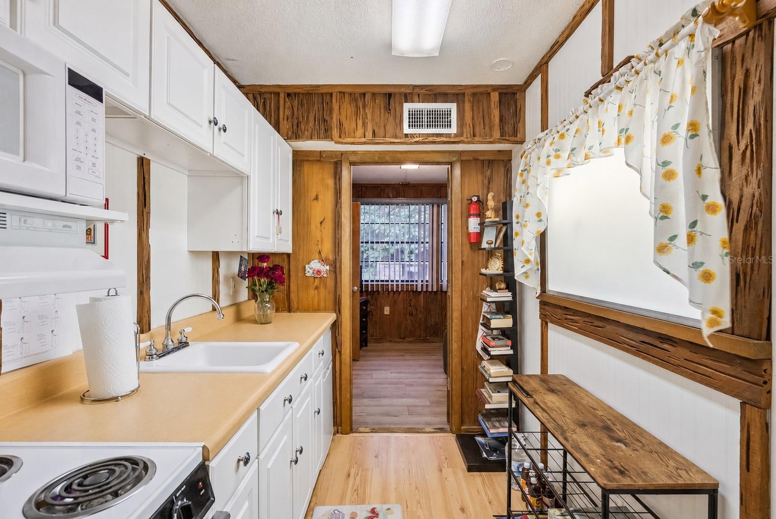 1000 Boylston St Property Photo 23