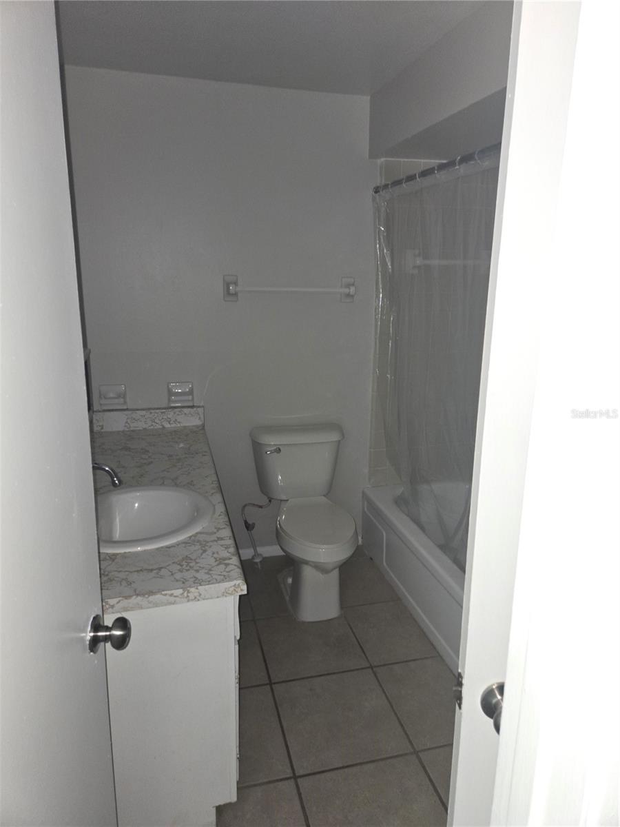 1935 Conway Rd #o5 Property Photo 5