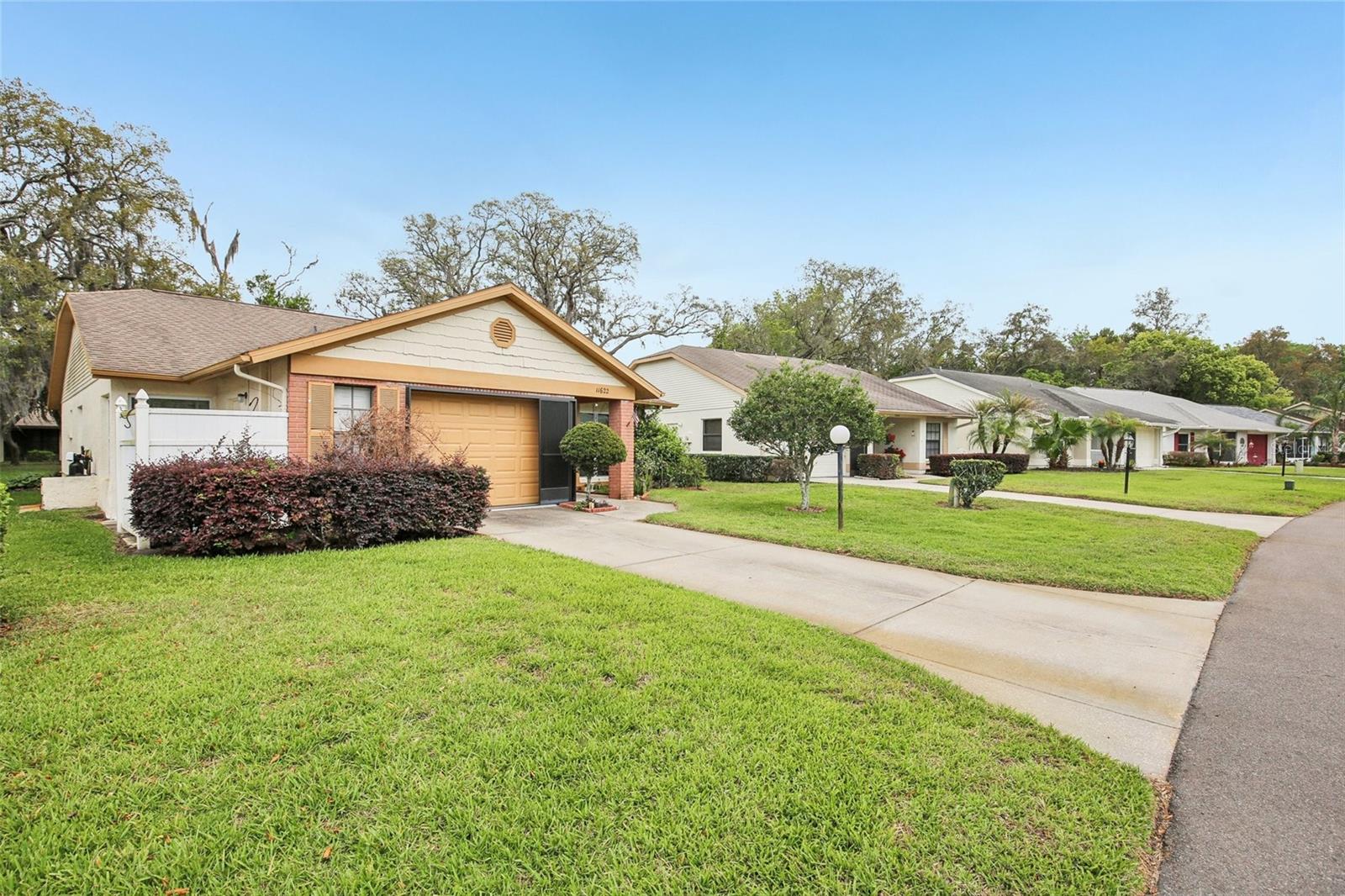 11622 Cocowood Dr Property Photo 1