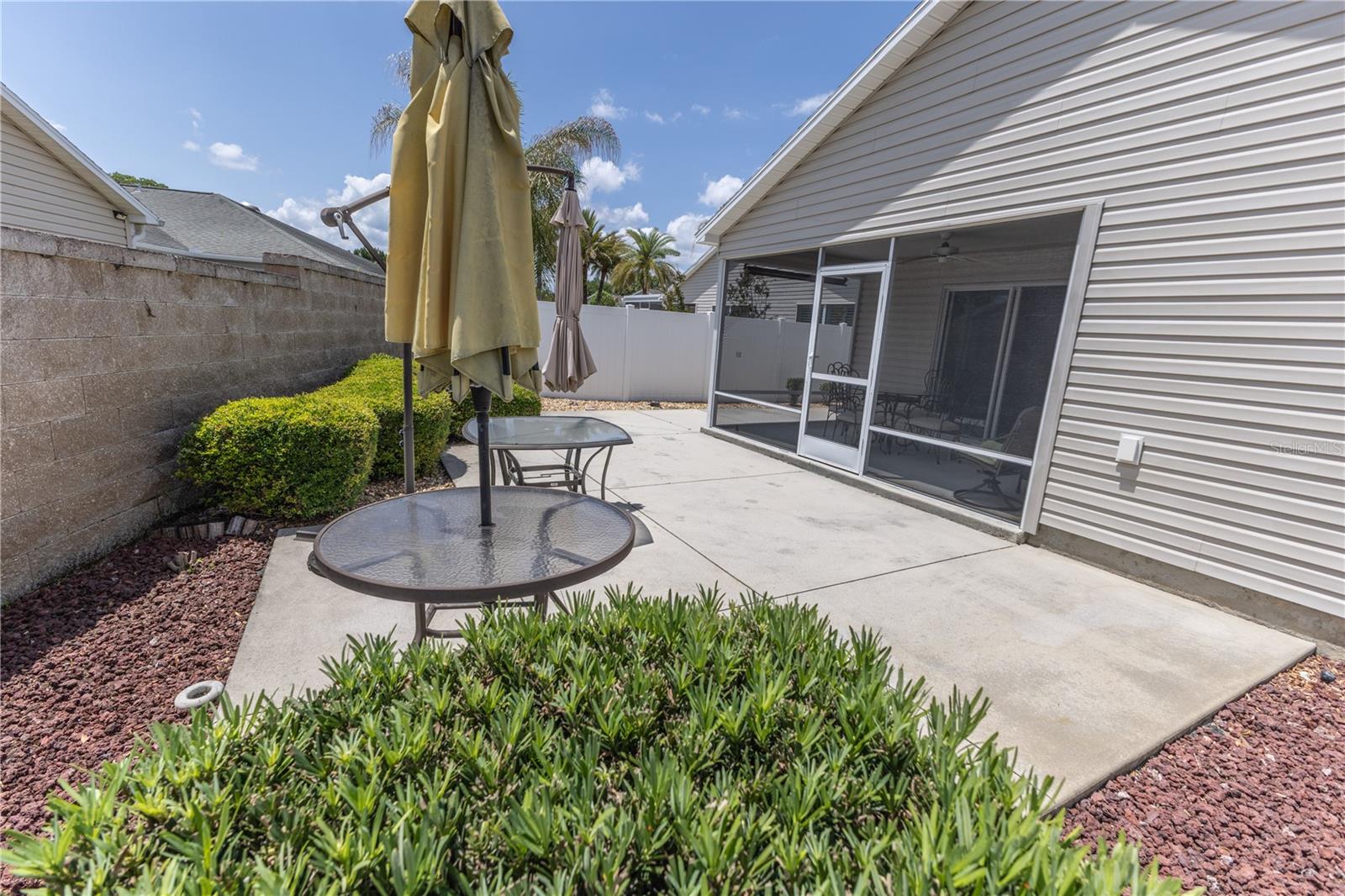 2306 Nackman Pl Property Photo 24