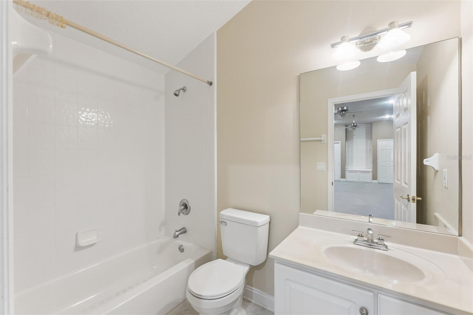 17540 Vista Belle Ct Property Photo 31
