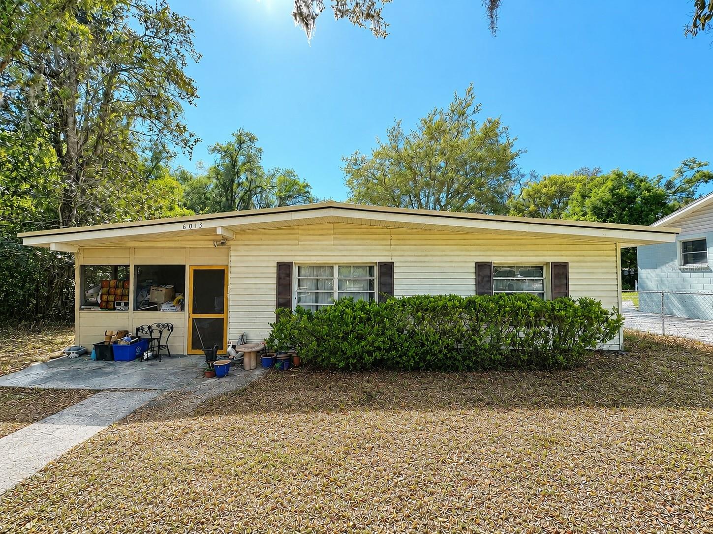 6013 IDLE A WHILE CIR Property Photo 1