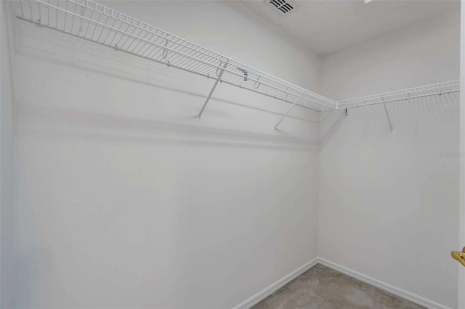 3871 Eversholt St Property Photo 24
