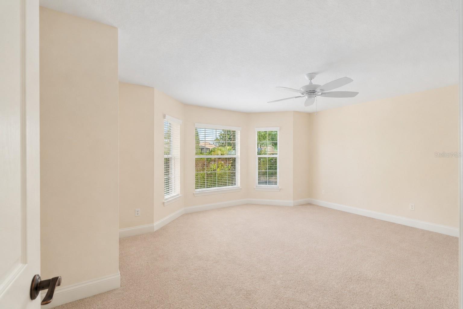 2033 Salmon Way Property Photo 22