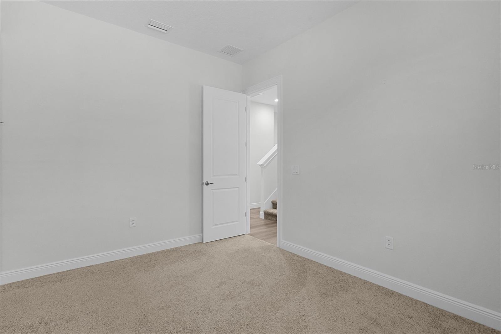39654 Grove Hts Property Photo 54