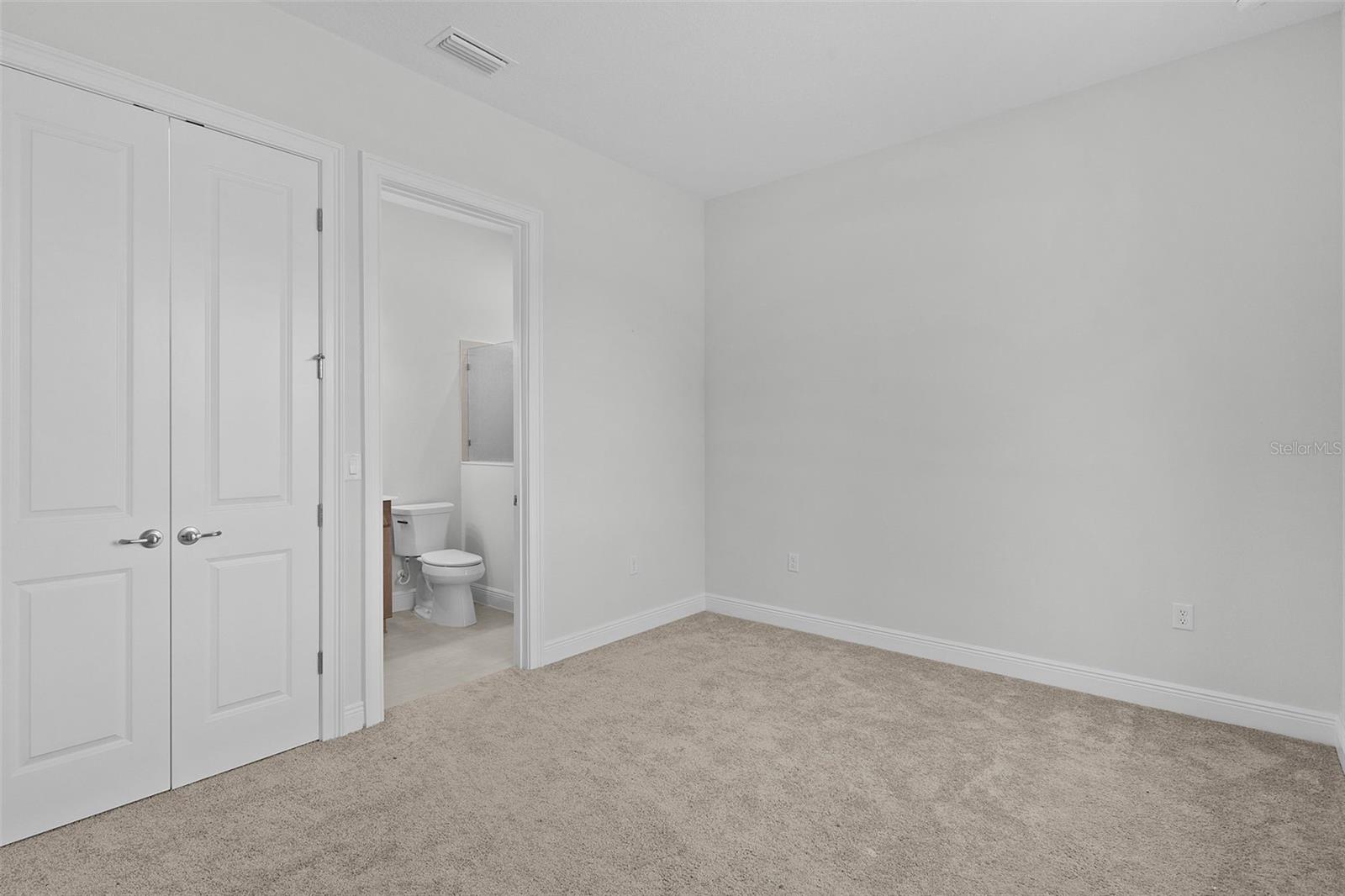 39654 Grove Hts Property Photo 57