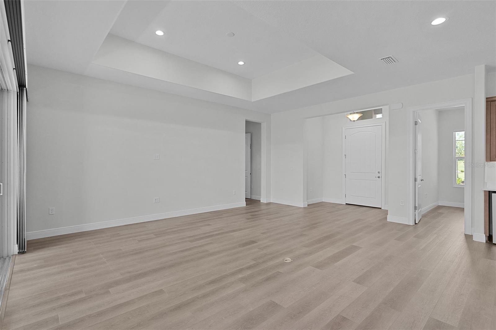 39654 Grove Hts Property Photo 60