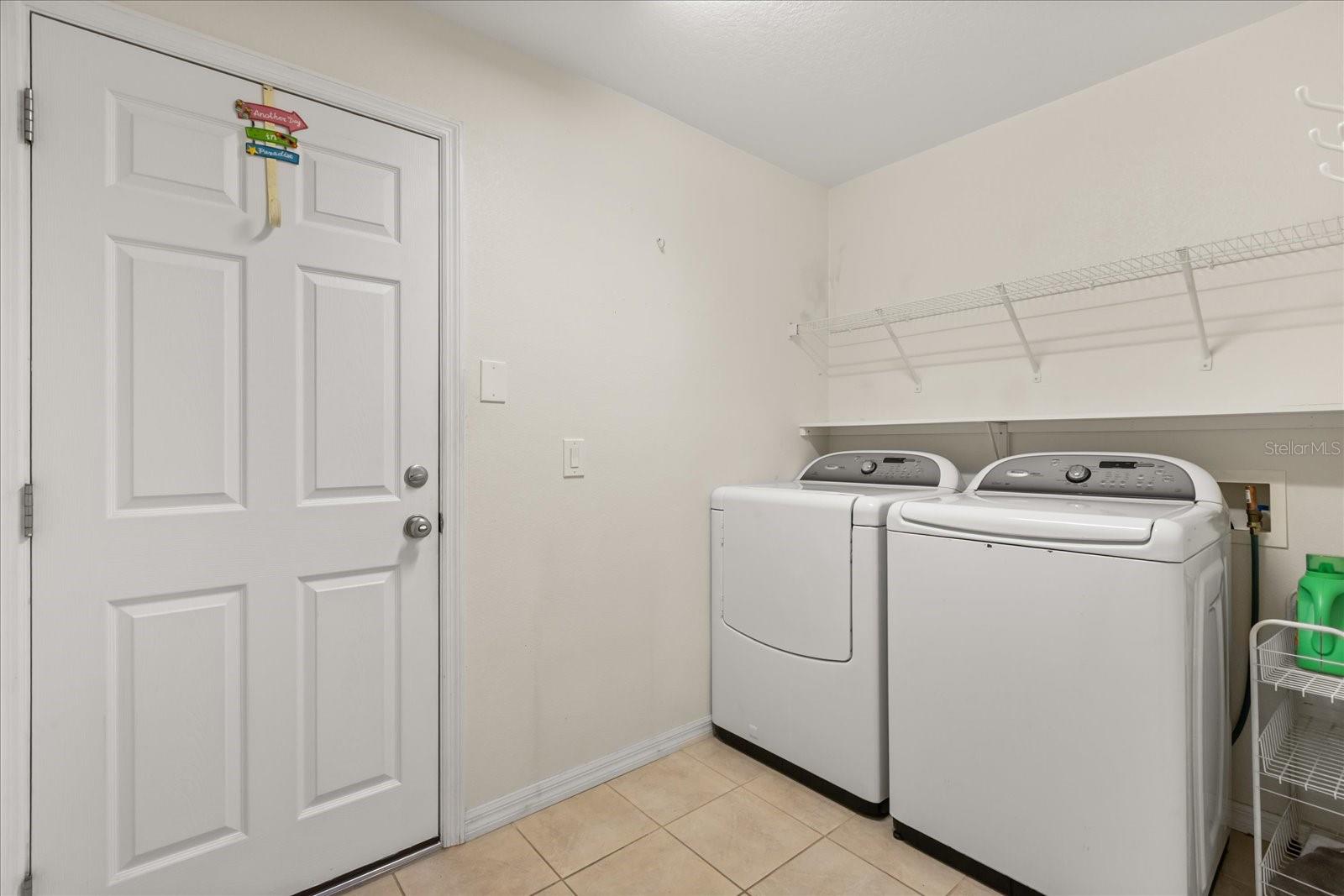 26921 White Plains Way Property Photo 19