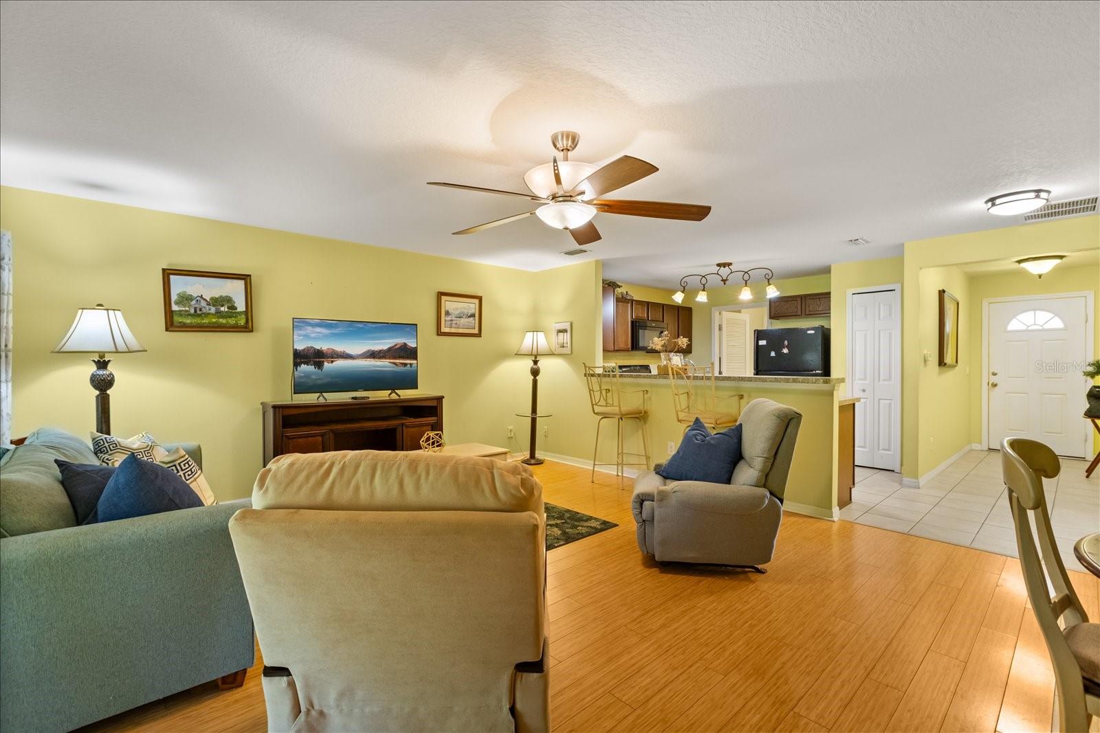 26921 White Plains Way Property Photo 20