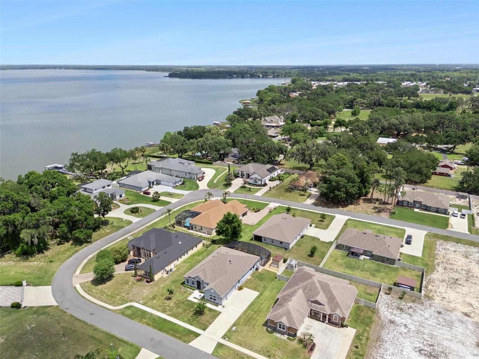 714 Oaks Shores Rd Property Photo 46