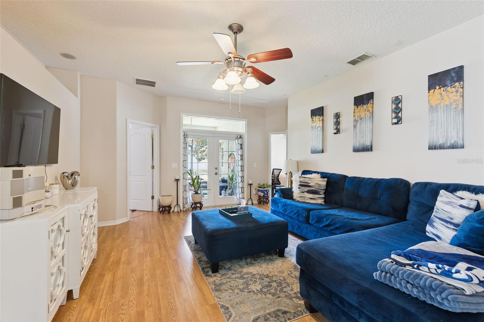 6220 Beldon Dr Property Photo 4