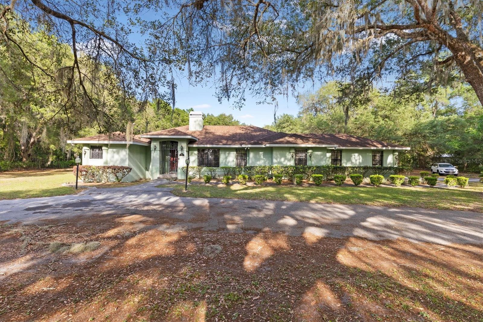 7175 County Road 213 Property Photo 1