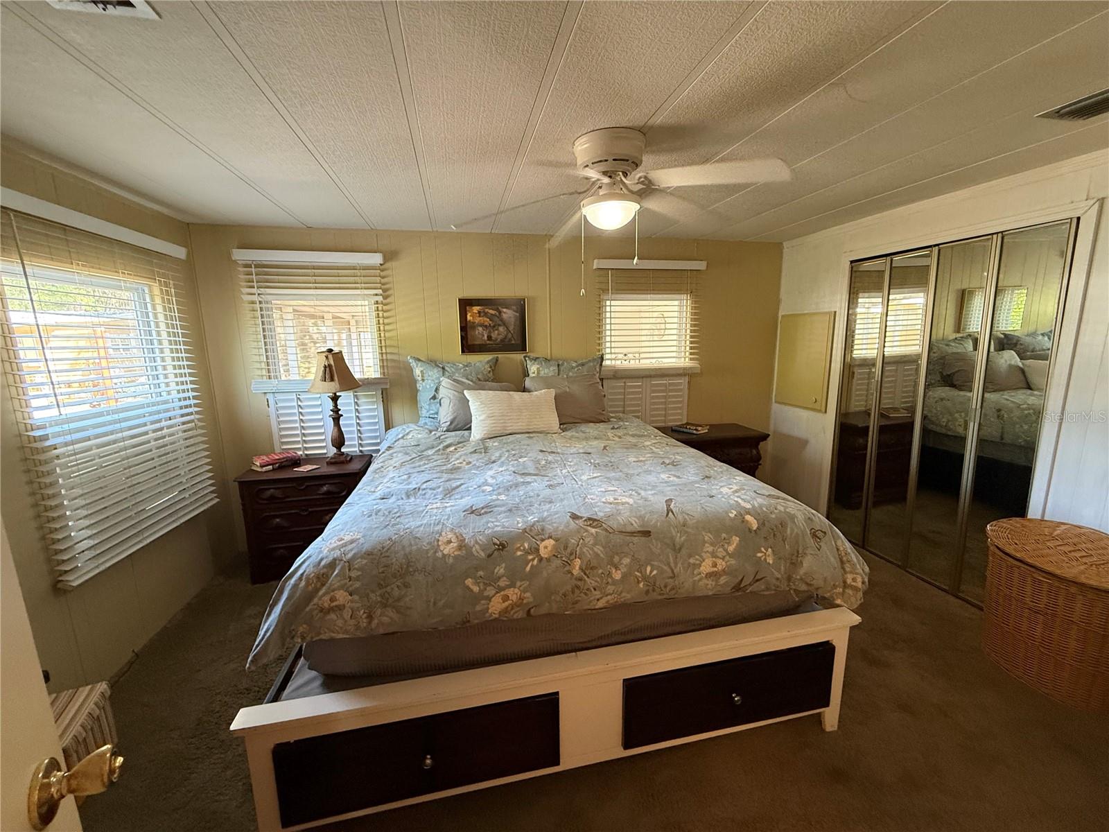 9 S Bobwhite Rd Property Photo 15