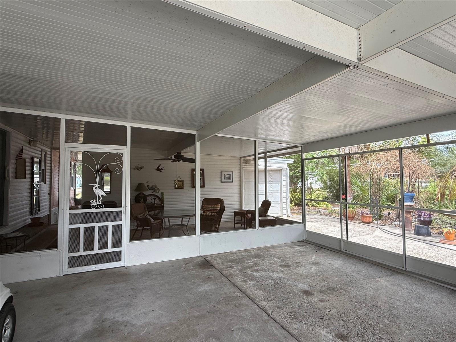 9 S Bobwhite Rd Property Photo 25
