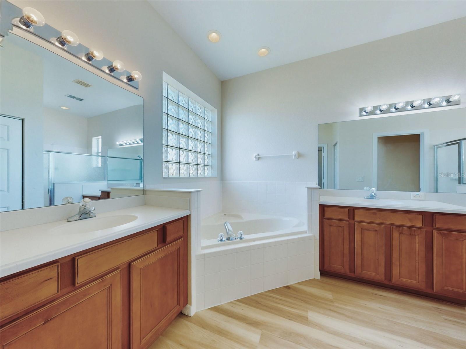 12066 Se 176 Loop Property Photo 22