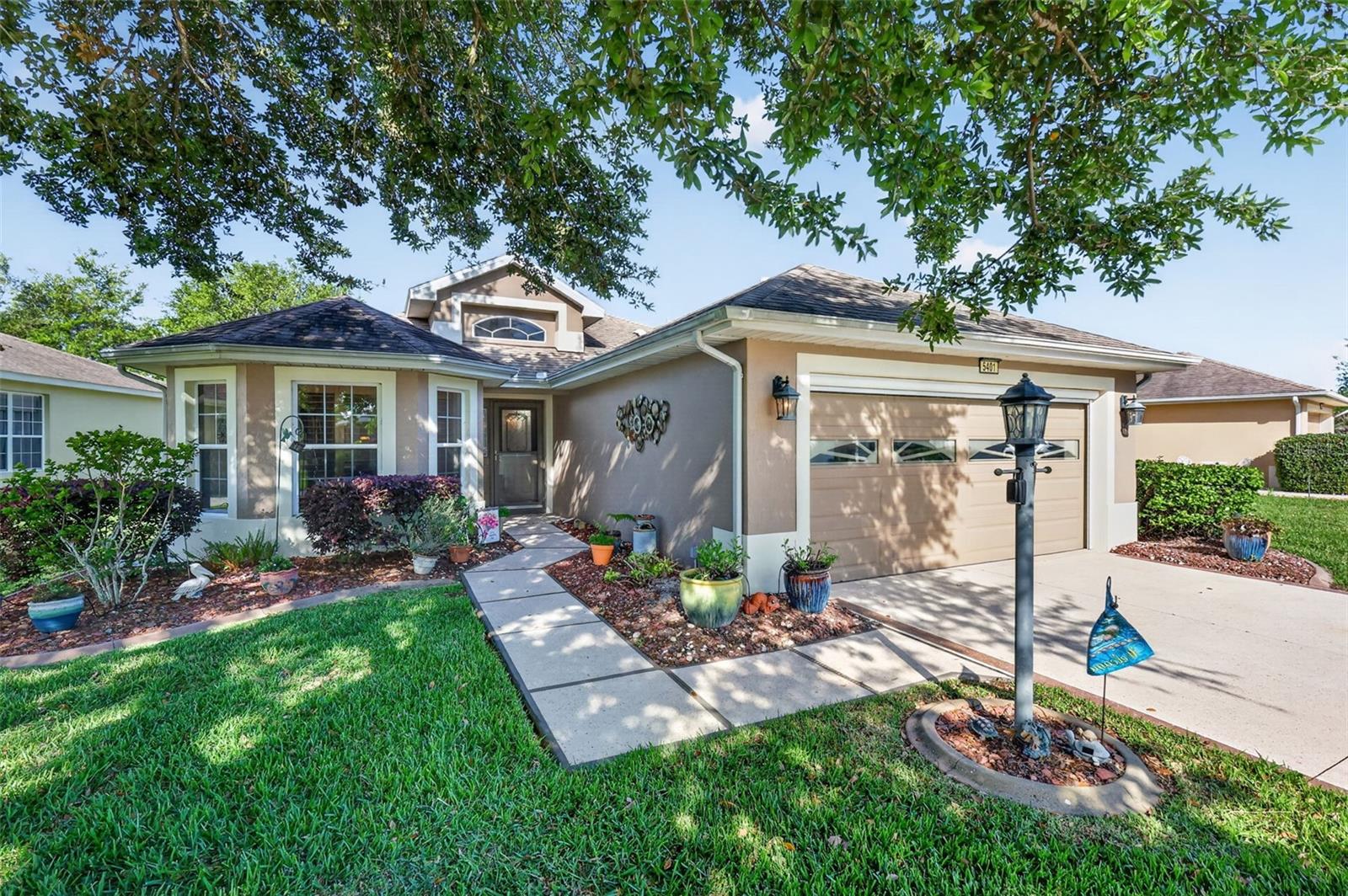 5401 Aurora Dr Property Photo 1