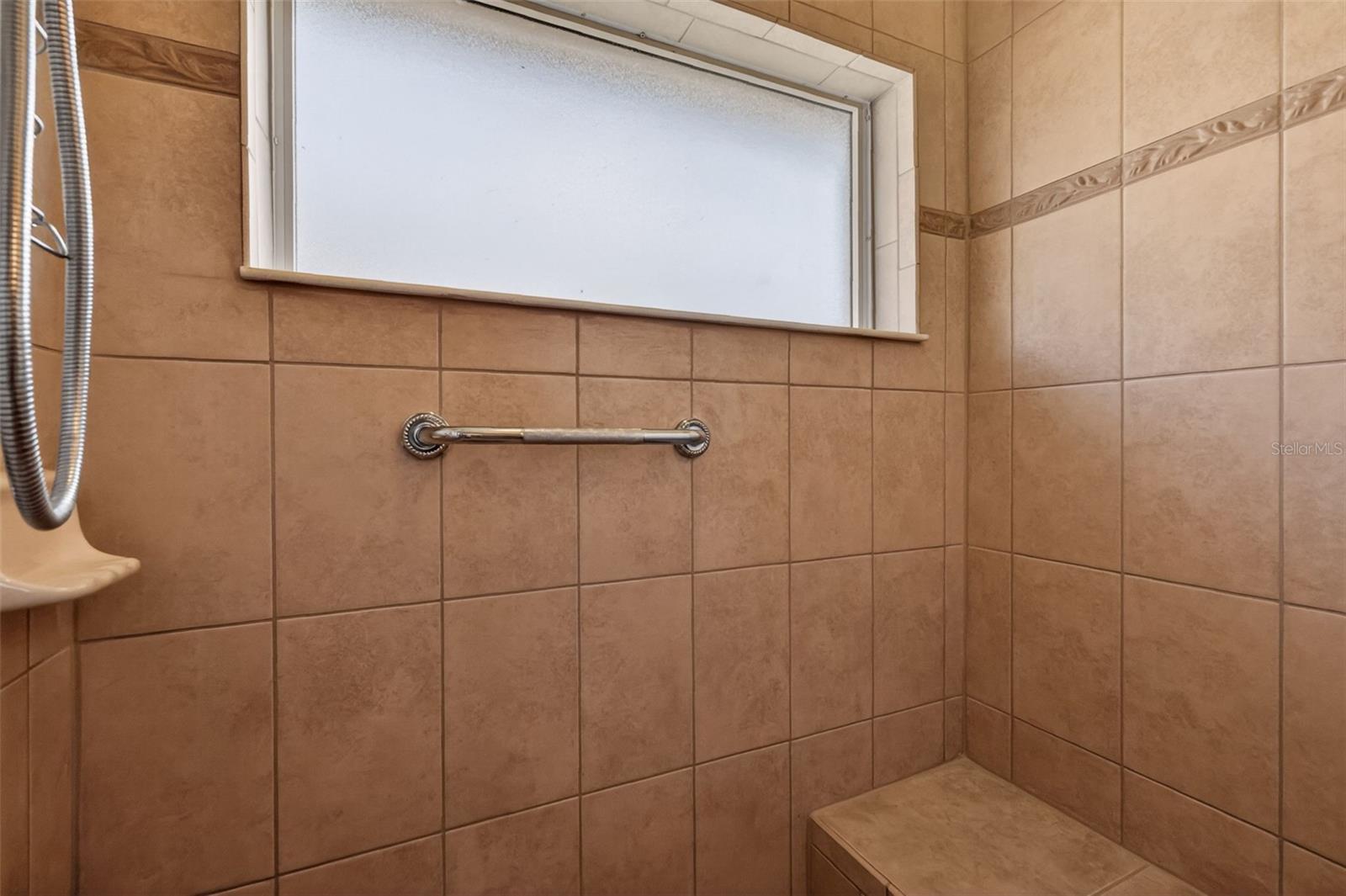 5401 Aurora Dr Property Photo 30