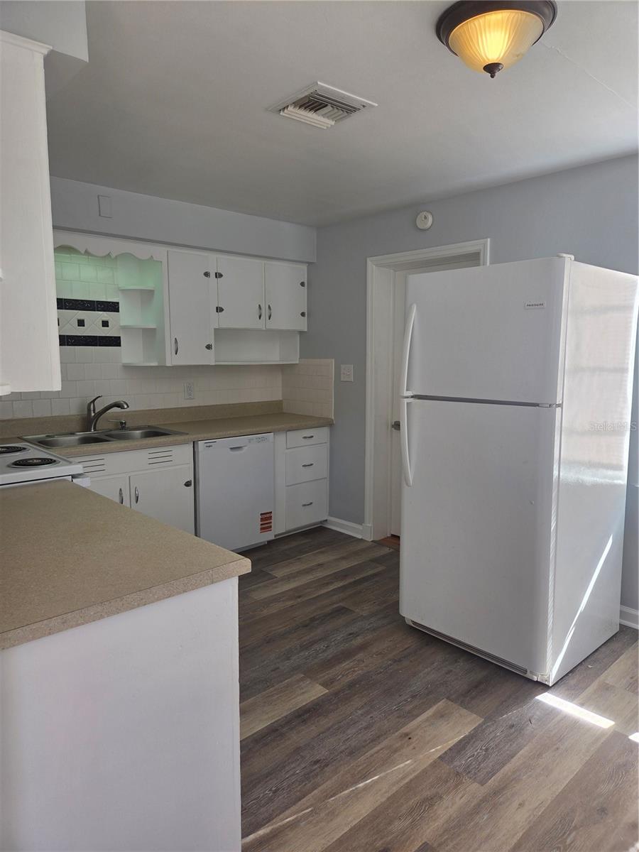 101 E Atwater Ave Property Photo 15