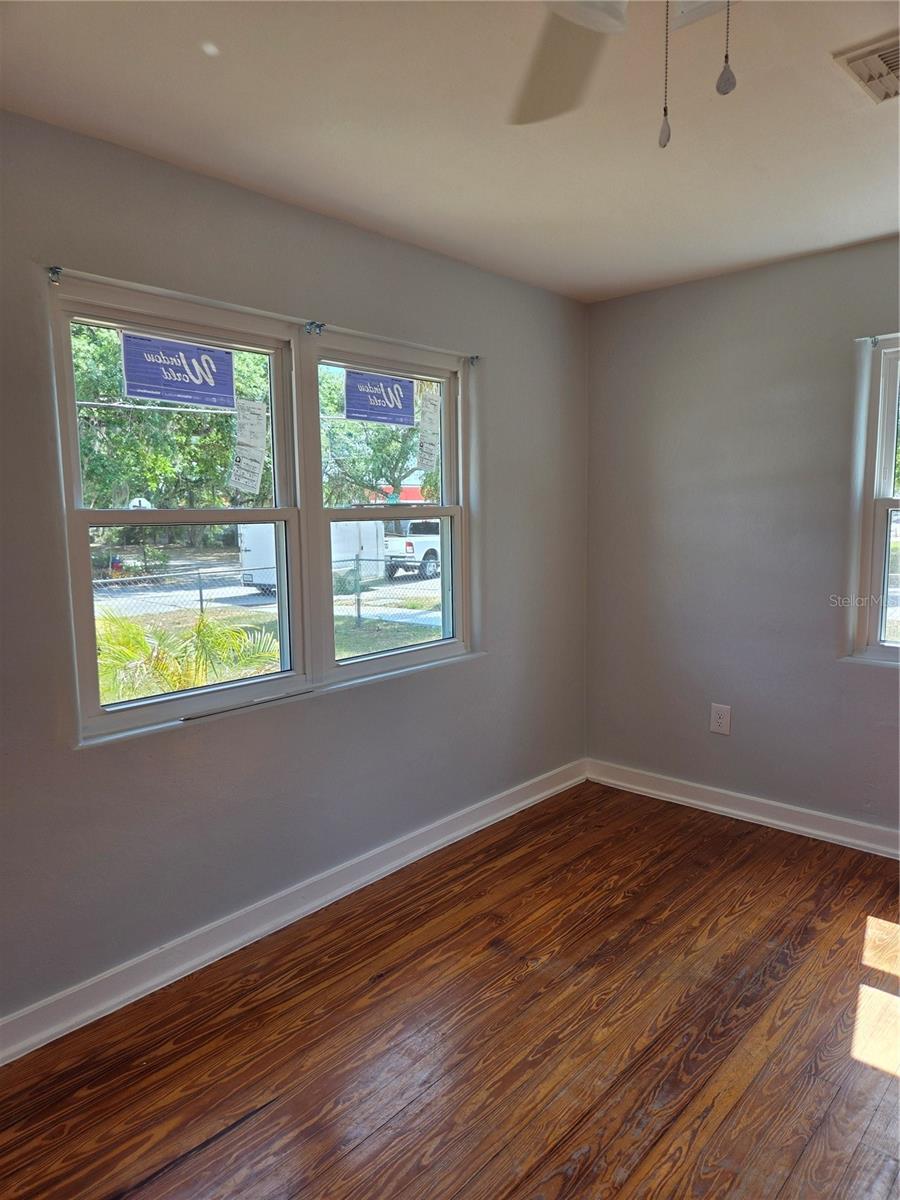 101 E Atwater Ave Property Photo 22