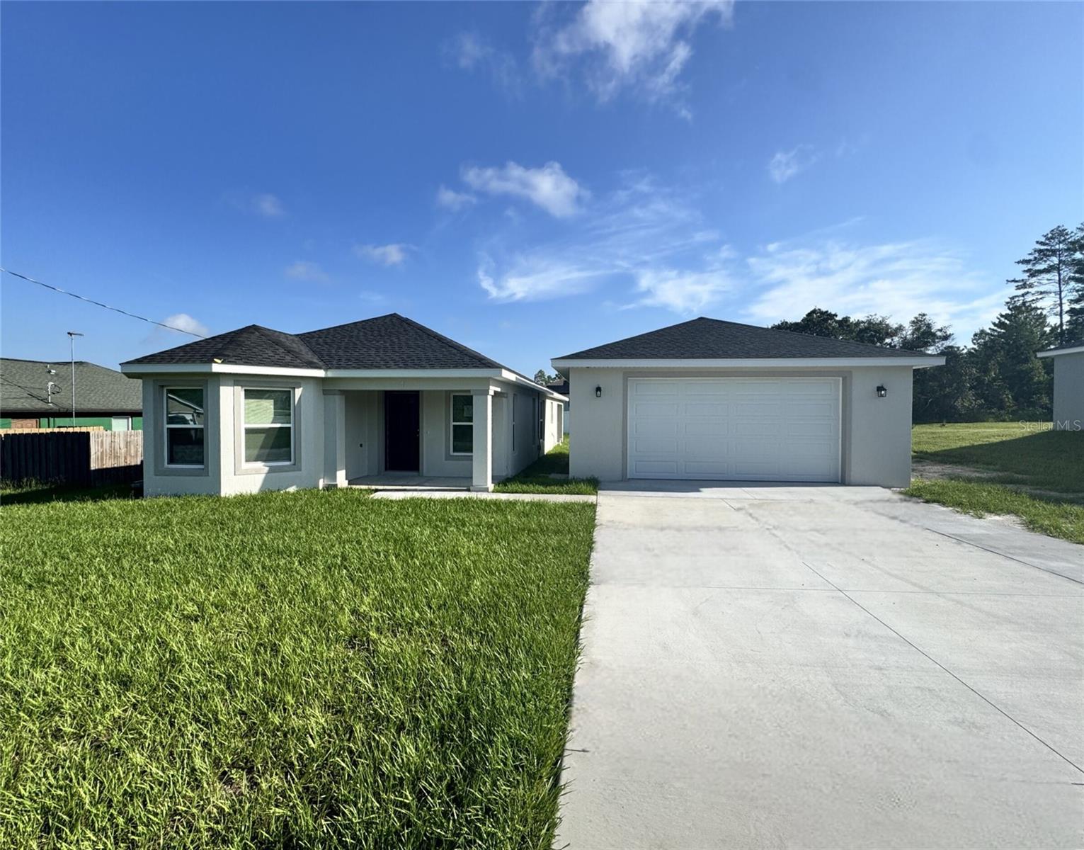 5 Olive Pl Property Photo 1