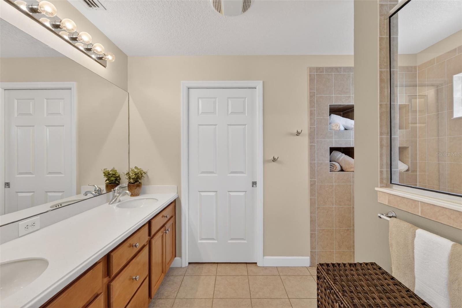 2359 Wakefield Way Property Photo 30