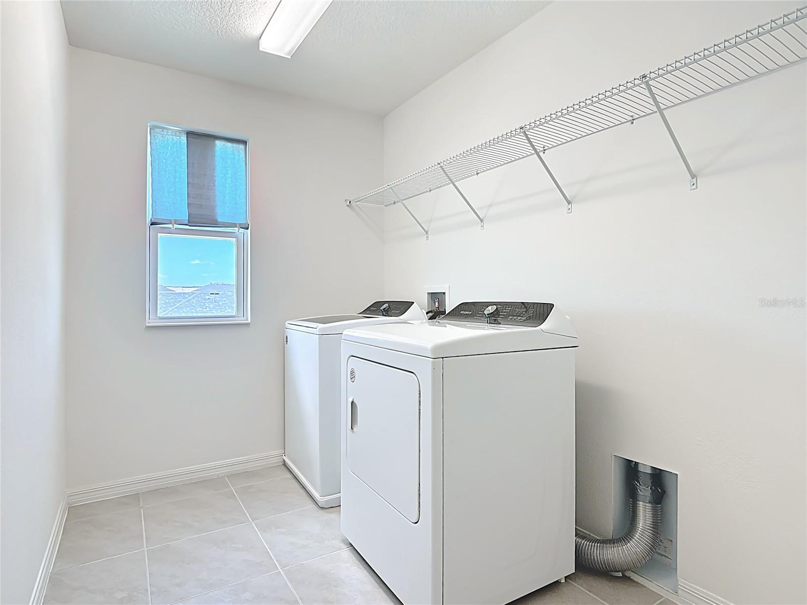795 Overpool Ave Property Photo 43