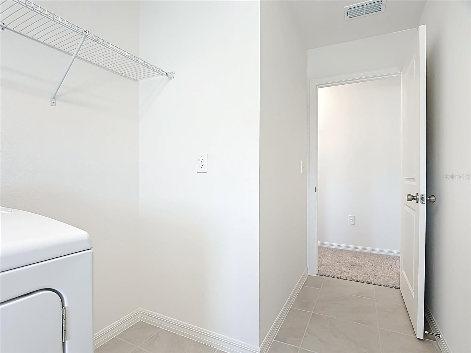 795 Overpool Ave Property Photo 44