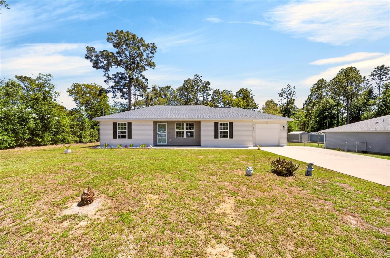 7029 Hemlock Course Property Photo 2