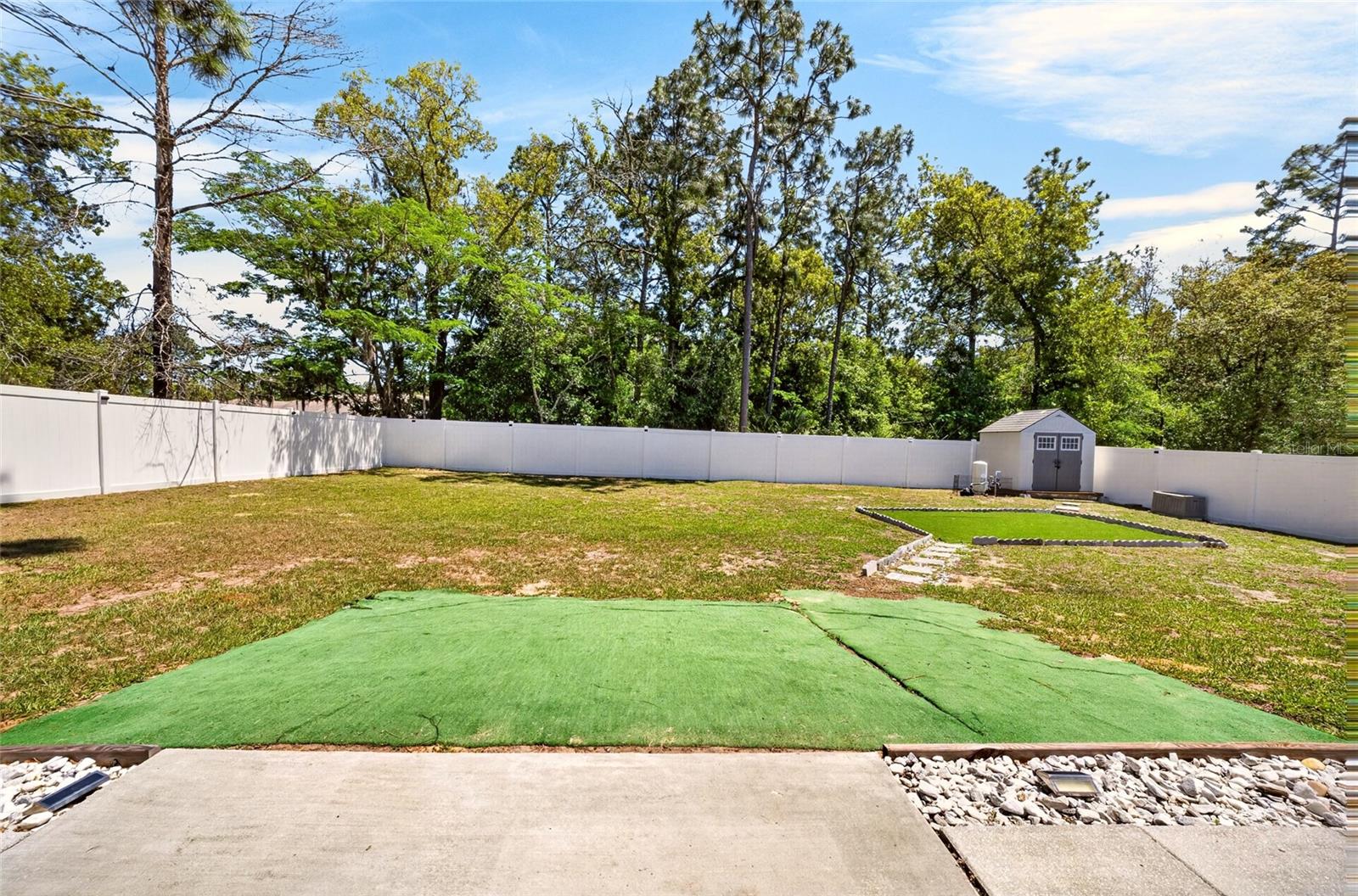7029 Hemlock Course Property Photo 33