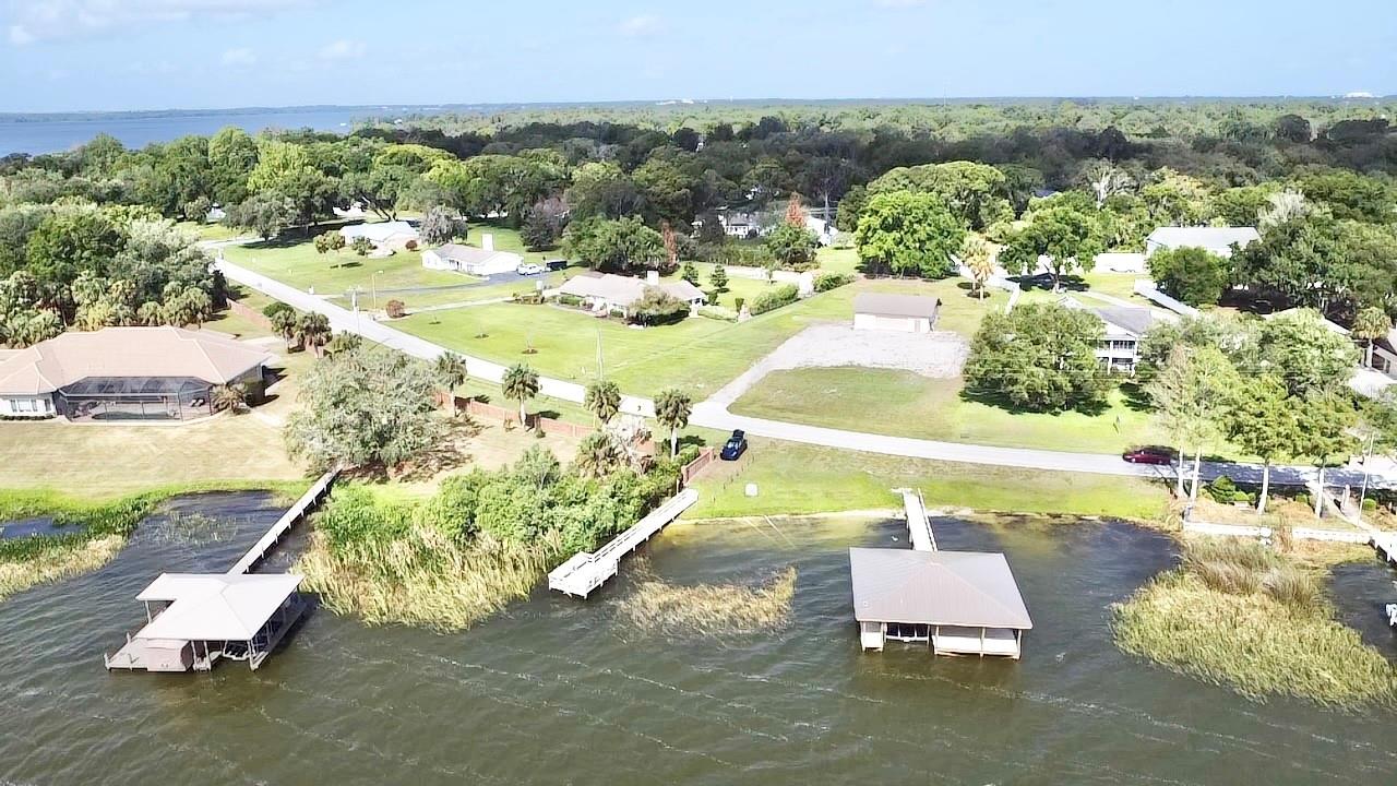 3155 Lakeshore Dr Property Photo 5
