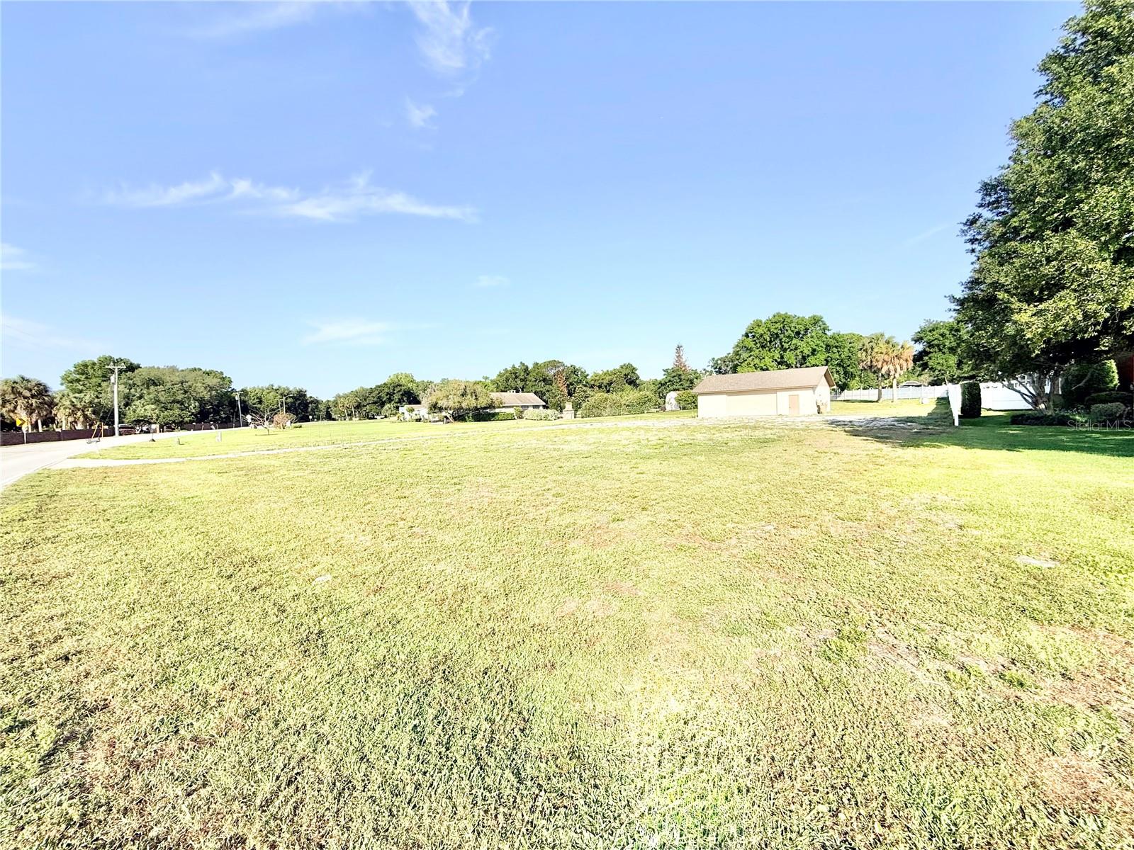 3155 Lakeshore Dr Property Photo 13