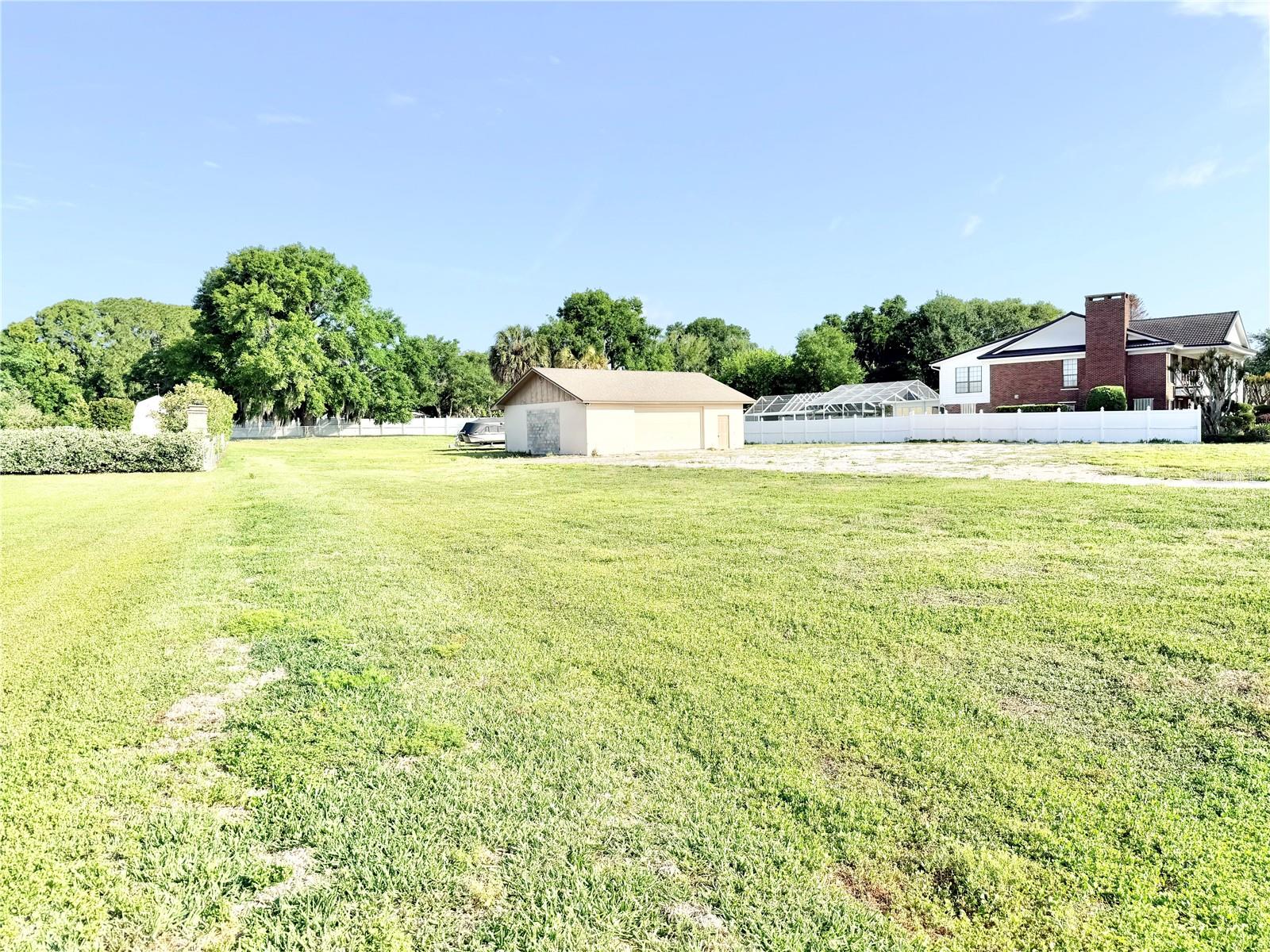3155 Lakeshore Dr Property Photo 25