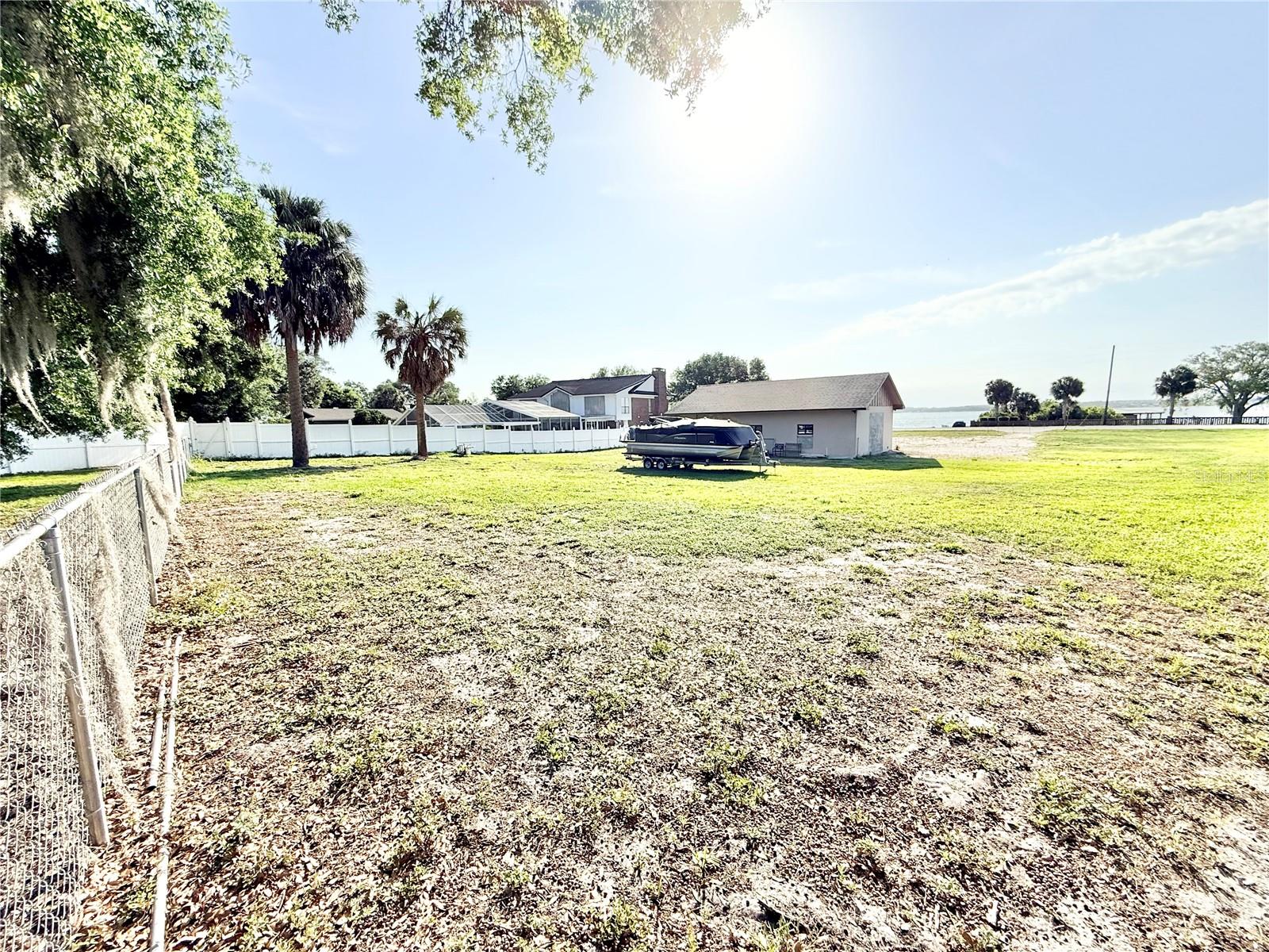 3155 Lakeshore Dr Property Photo 30