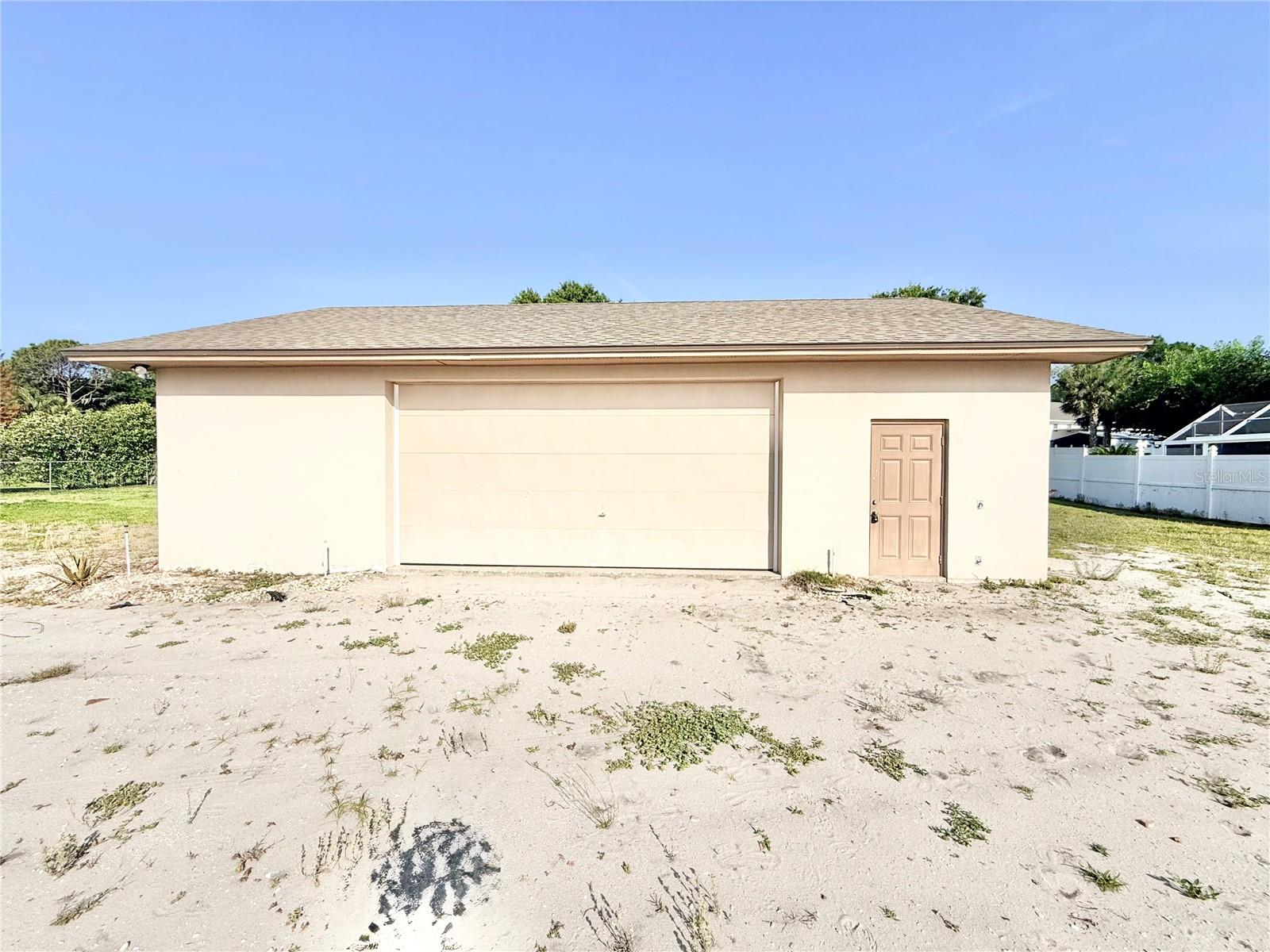 3155 Lakeshore Dr Property Photo 36