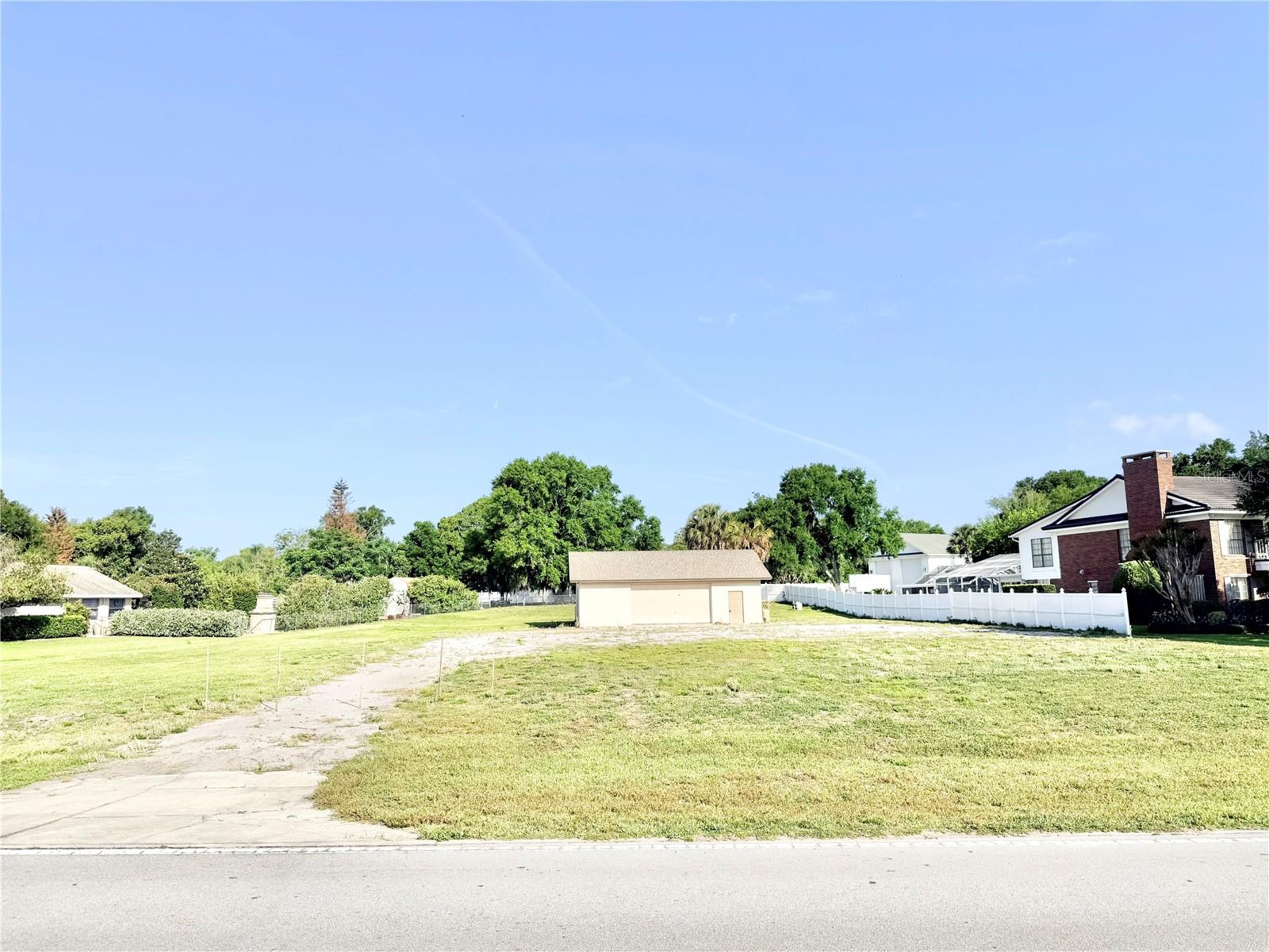 3155 Lakeshore Dr Property Photo 46