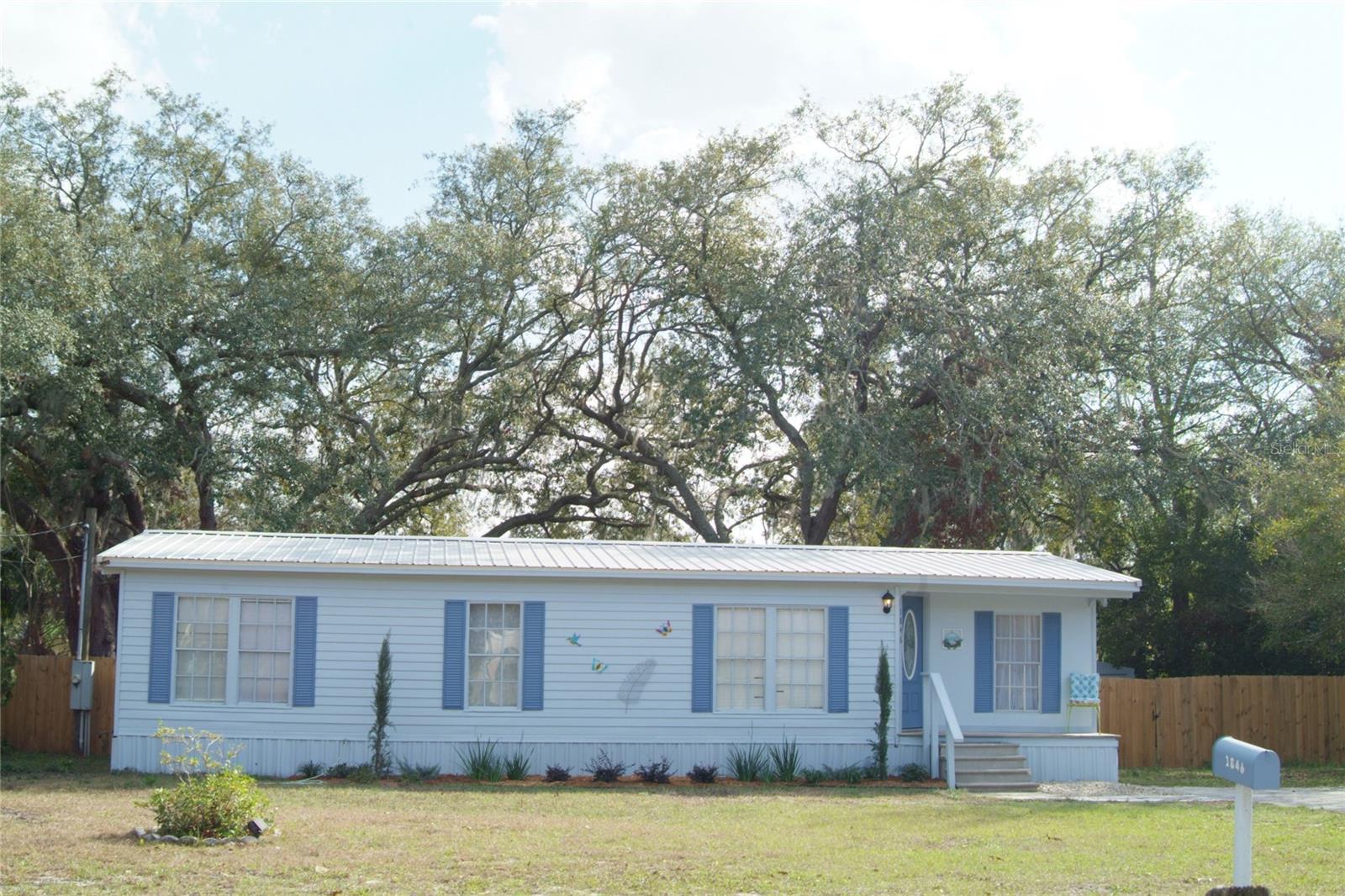 1846 FRUITLAND PARK BLVD Property Photo 1