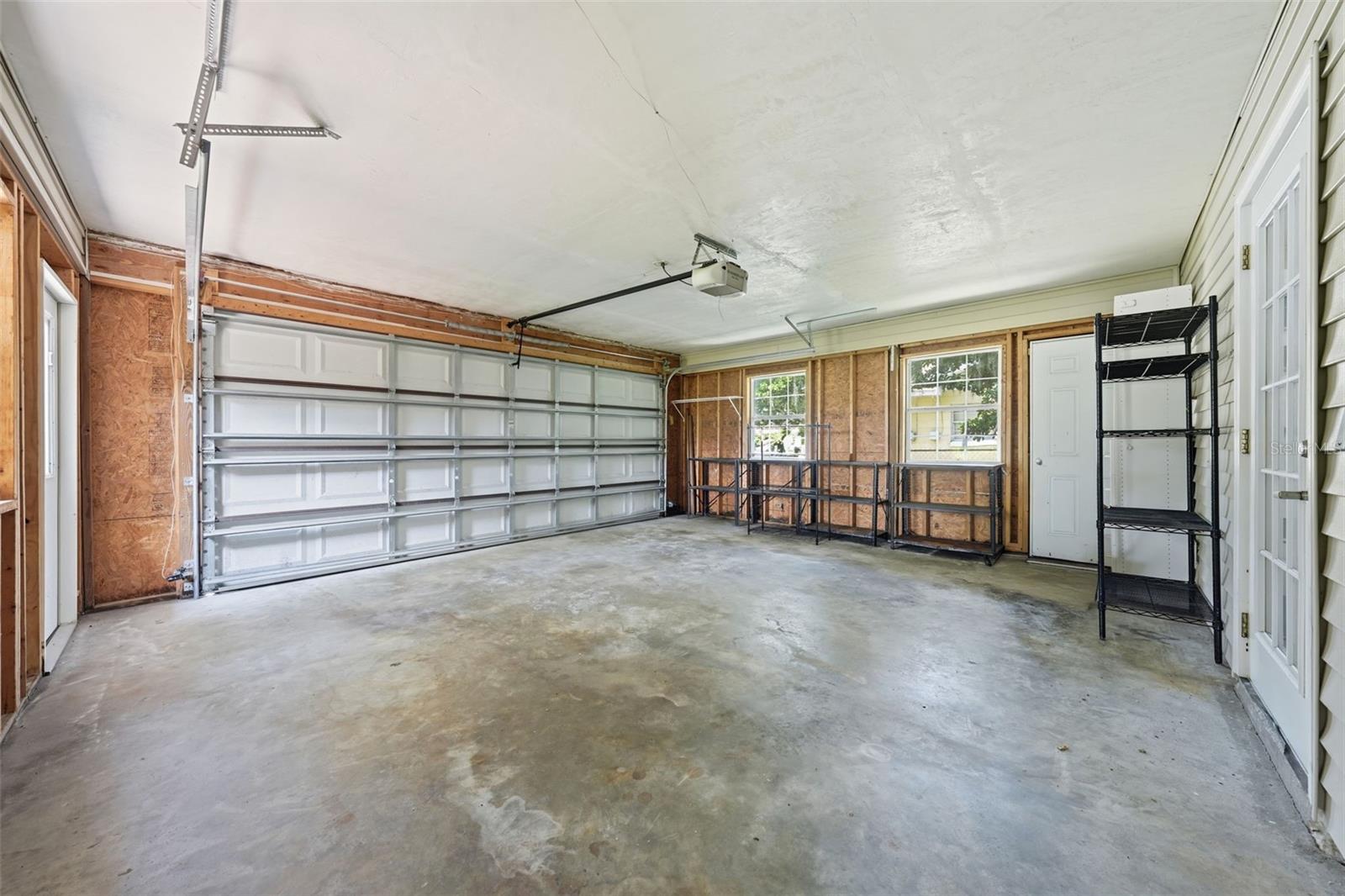 3996 Lake Eleanor Dr Property Photo 7