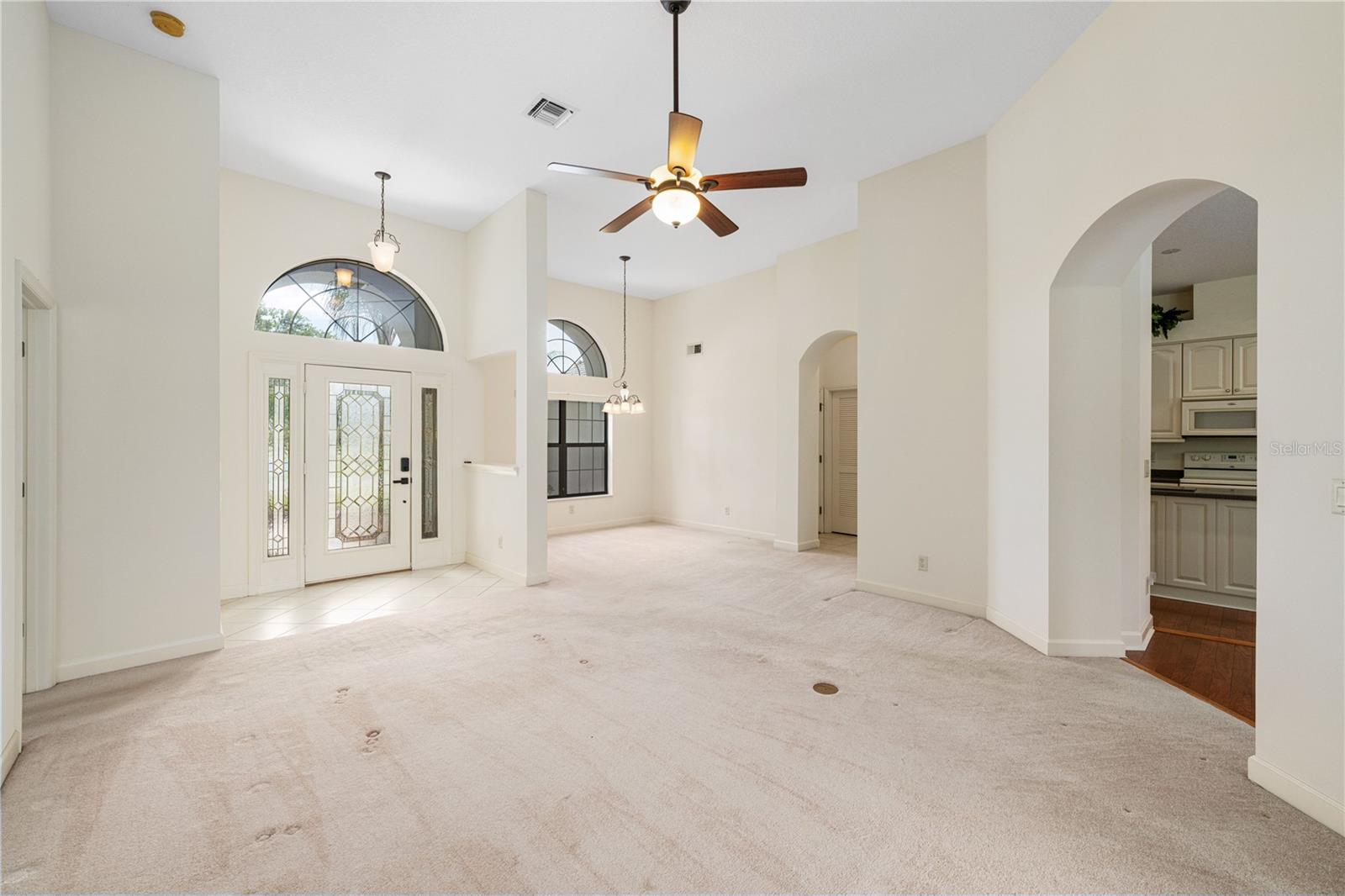 8061 Waterbury Way Property Photo 8