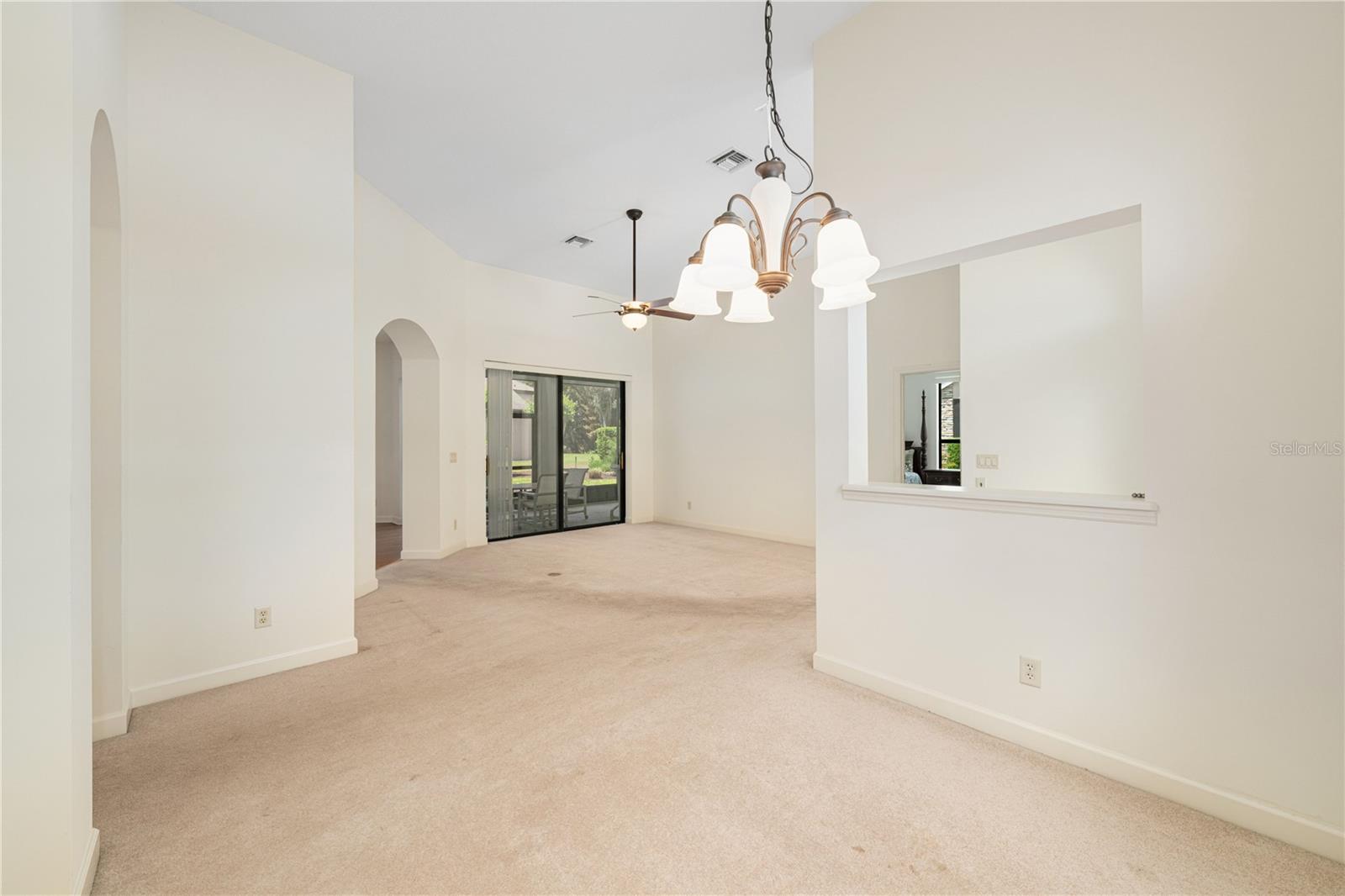 8061 Waterbury Way Property Photo 13