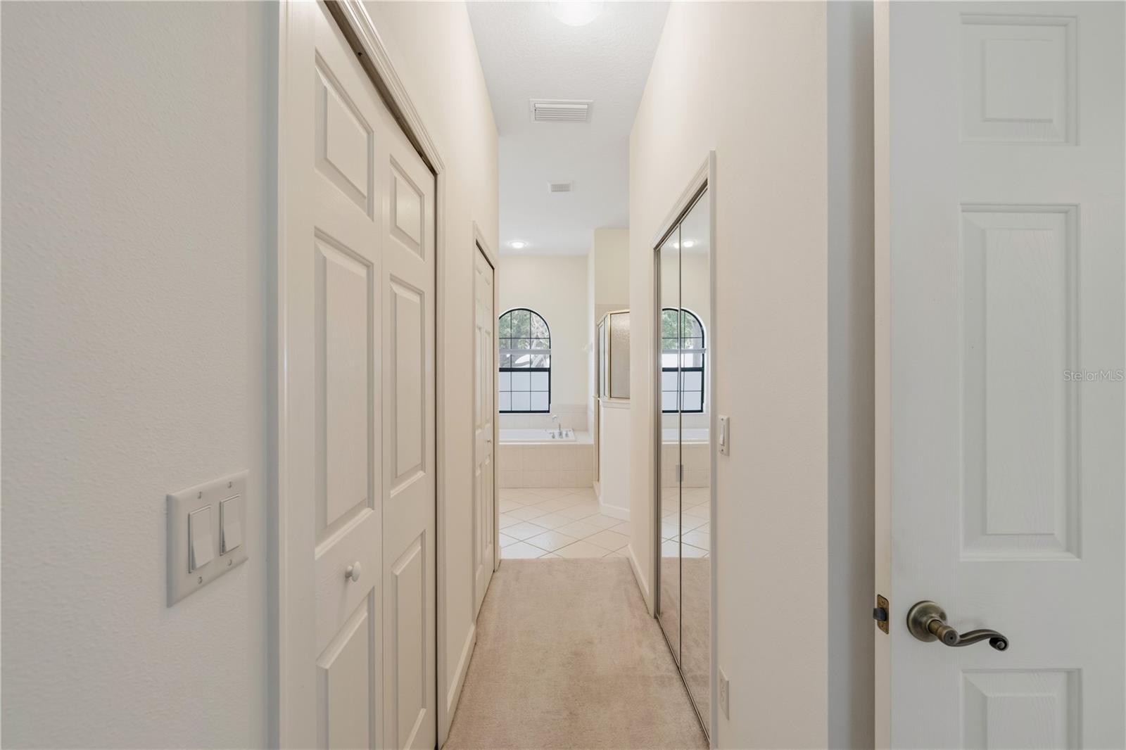 8061 Waterbury Way Property Photo 28