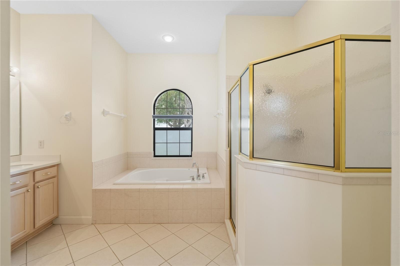8061 Waterbury Way Property Photo 29
