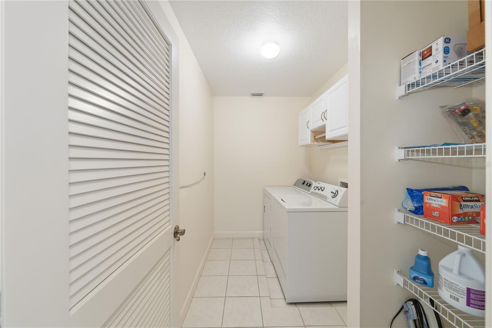 8061 Waterbury Way Property Photo 40