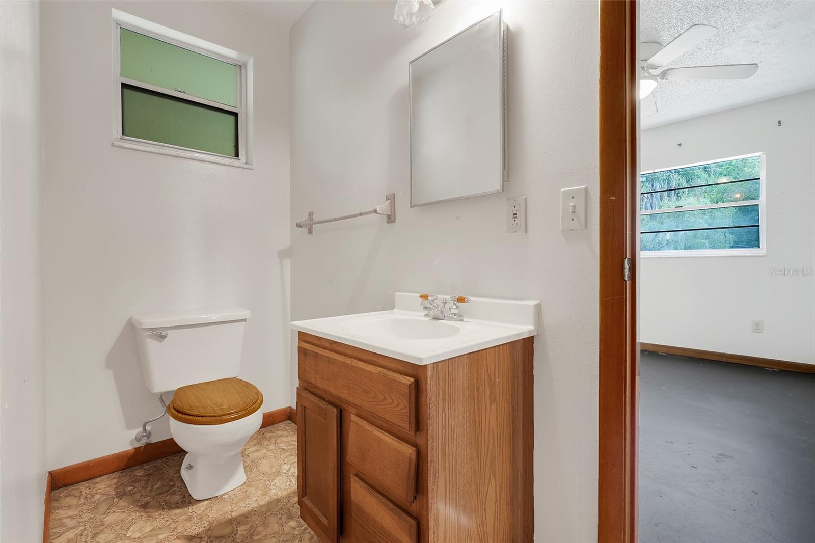 11411 Huggins St Property Photo 20