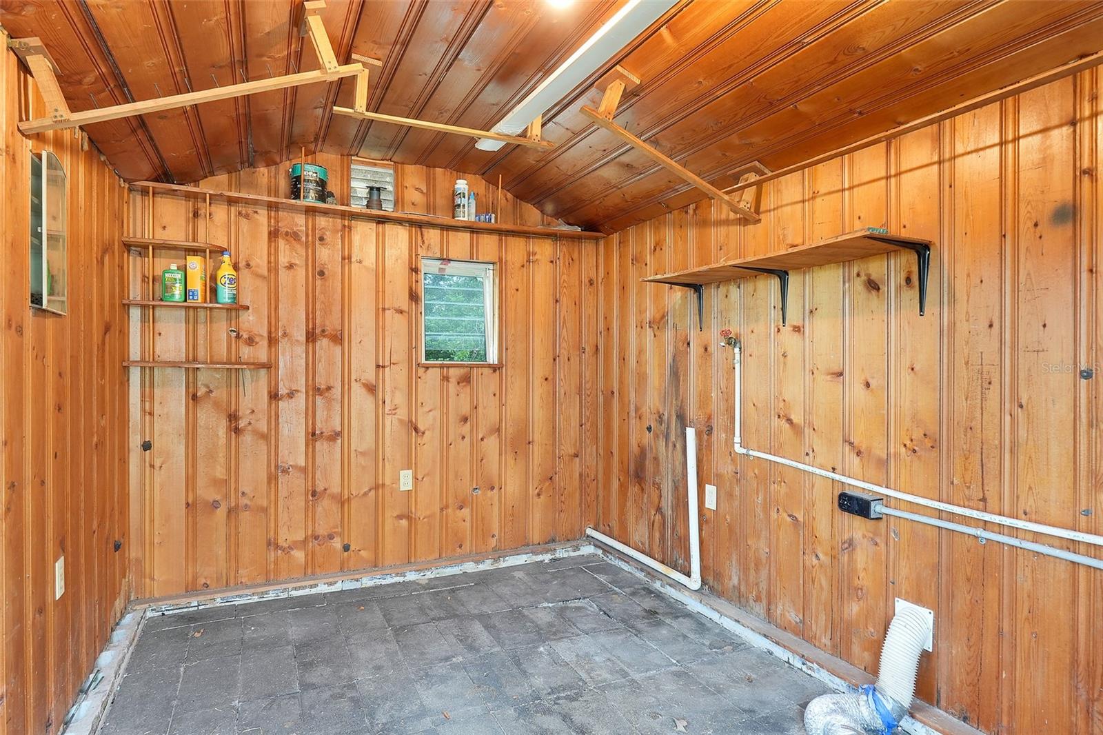 11411 Huggins St Property Photo 27