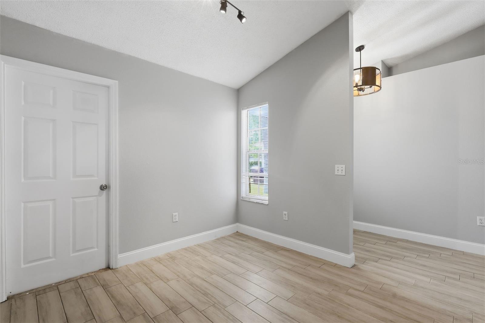 2943 Cialella Pass Property Photo 6