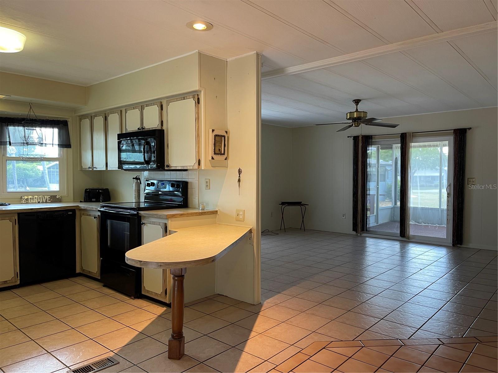 2 Grove Trail Property Photo 10