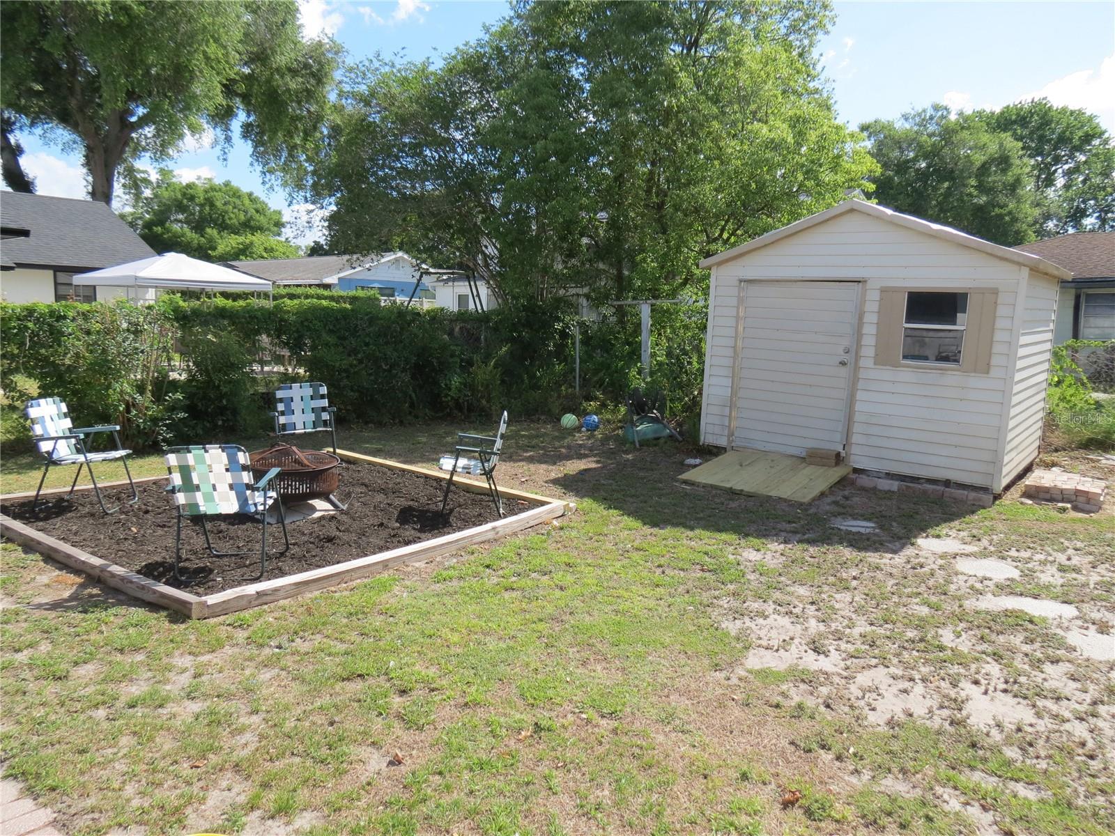 622 Palomas Ave Property Photo 28