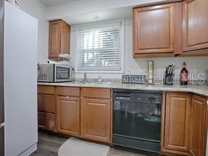 24104 Sandalwood Dr #104 Property Photo 14